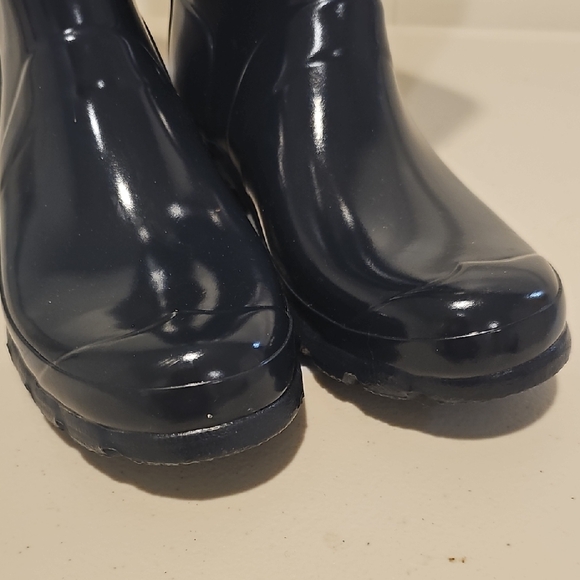 Hunter Kids Black Rain Boots - Picture 2 of 11